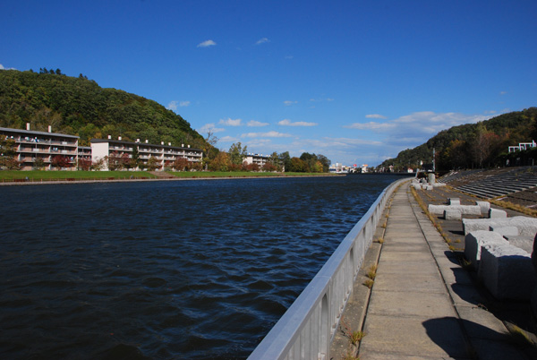 sventang.com_airasiaX_sapporo_mediatrip_Abashiri_river01